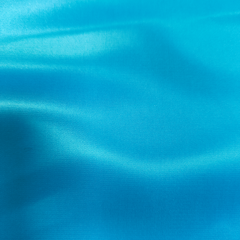 Stoffer i nylon og fireveis stretch for kvinner